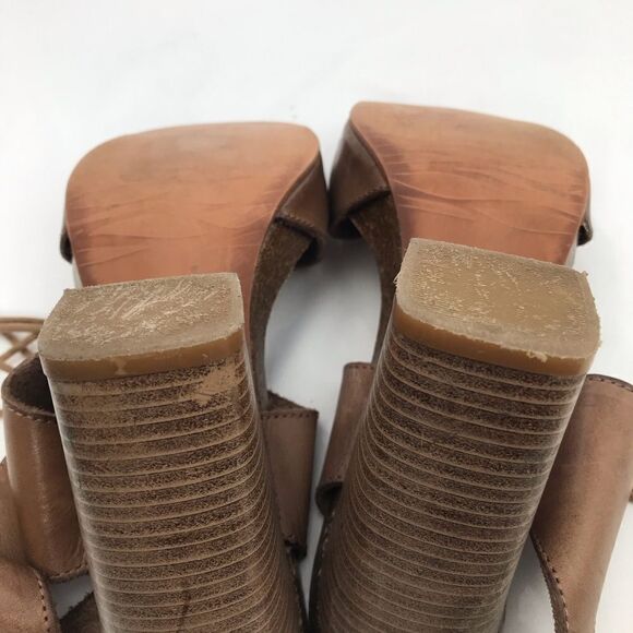 Five Worlds Brown Leather Lace Tie Stacked Heel Platform Sandals - Picture 14 of 16
